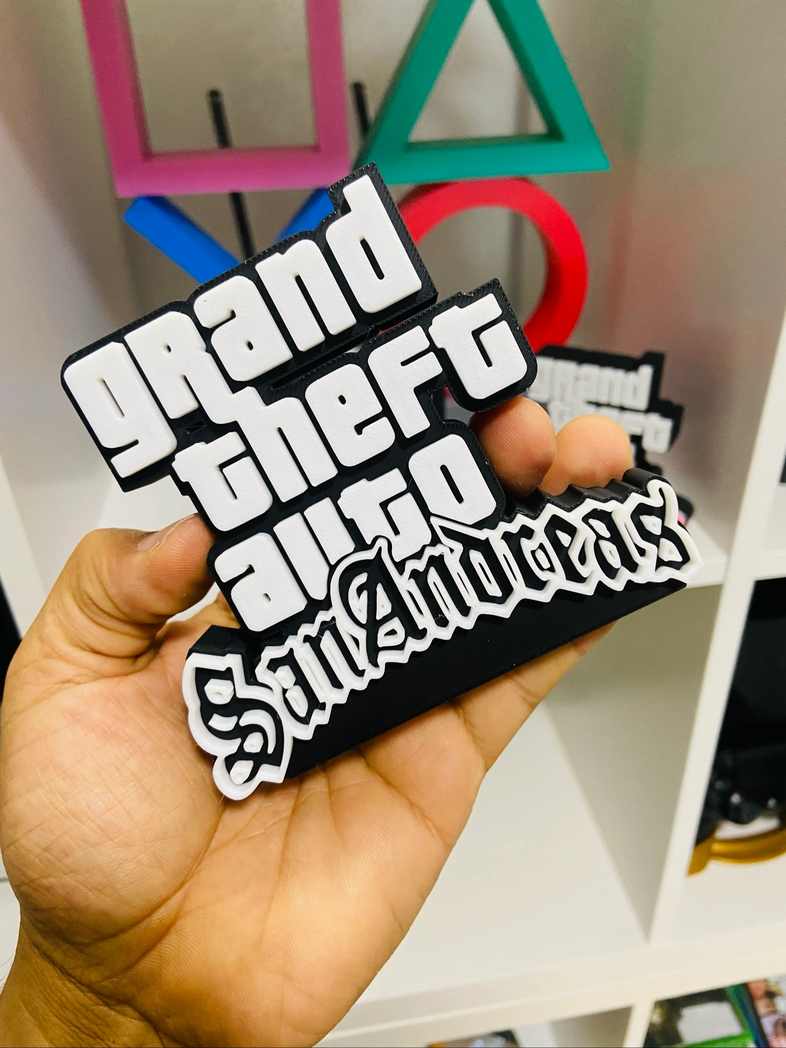 GTA - Set of Decorative Plates (San, Vice and 4) – photo 2